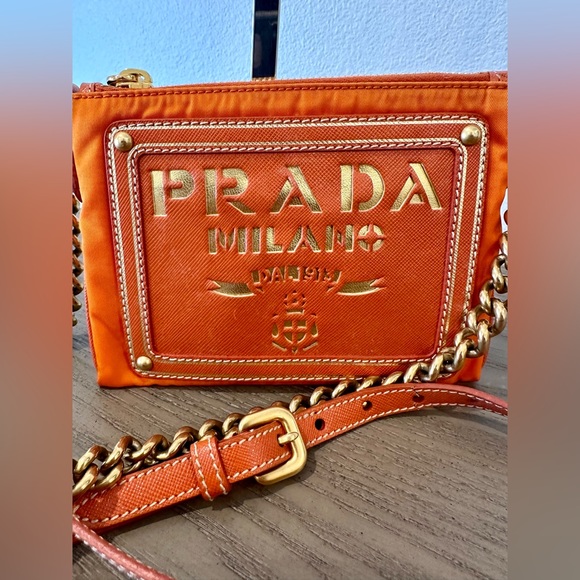 *SOLD* Prada Bandoliera Tessuto Oro Crossbody Bag W/ COA - Picture 4 of 17
